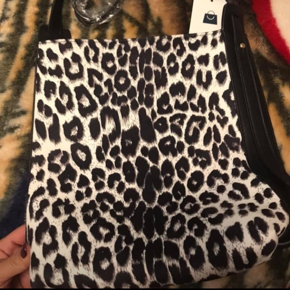 Leopard Purse